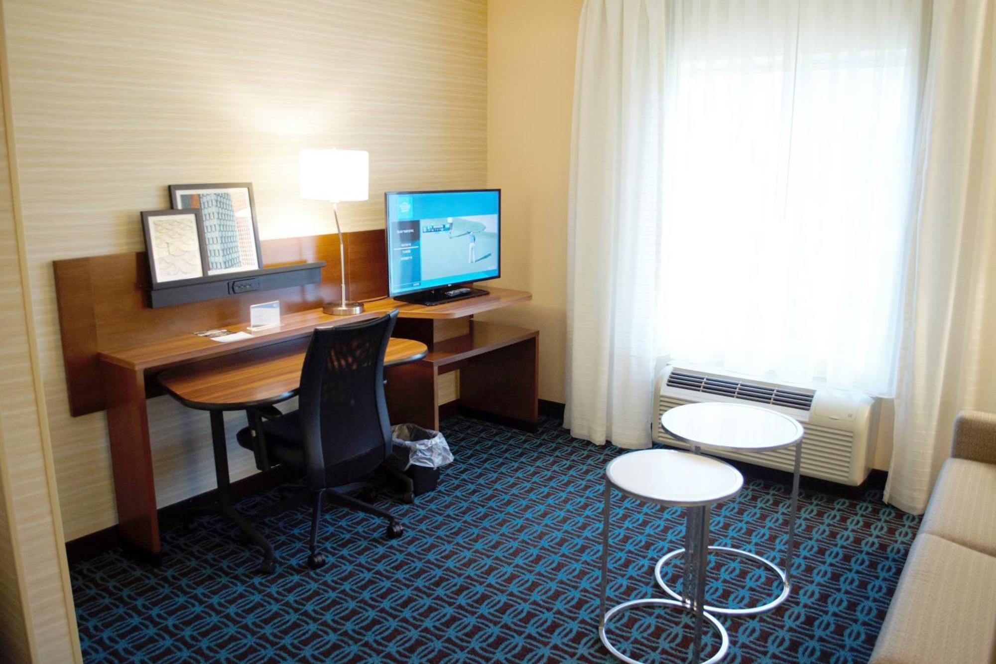 Fairfield Inn & Suites By Marriott Stroudsburg Bartonsville/Poconos Экстерьер фото